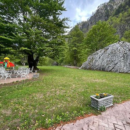 Bujtina Rilindja Guest House Valbone Βαλμπόνα Εξωτερικό φωτογραφία